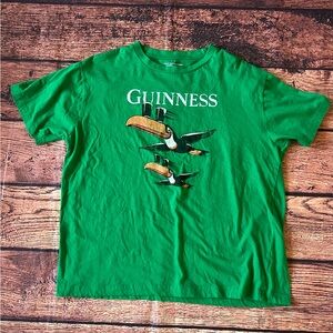 Guinness Beer Irish Draught Stout Toucans in Flight T‎ Shirt Green XL